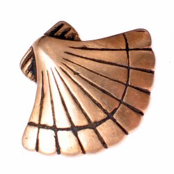 Pilgrims shell fitting of bronze