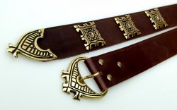 Historic belt with fittings