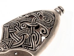 Viking borre style chape  - detail