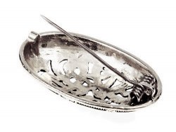 Viking oval brooch back side