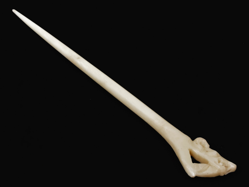 Viking bone pin - detail