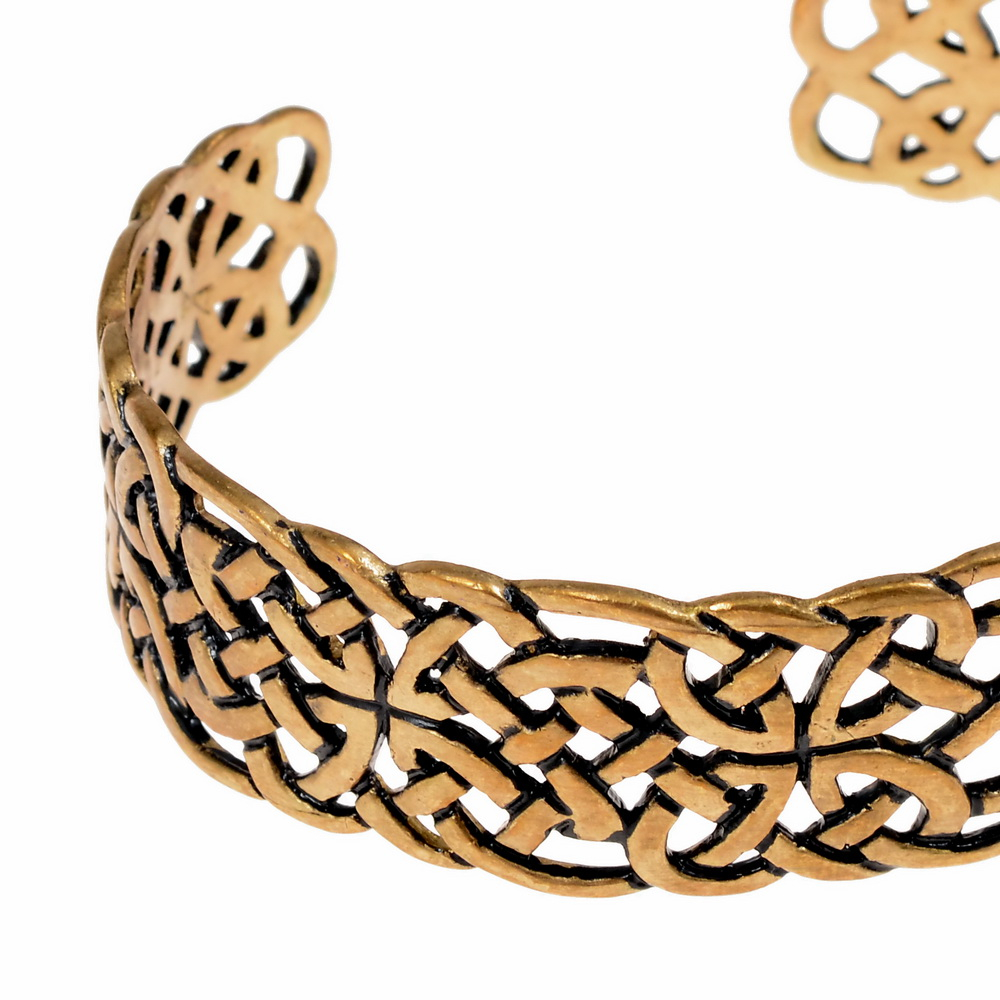 Open-work Celtic bracelet - detail