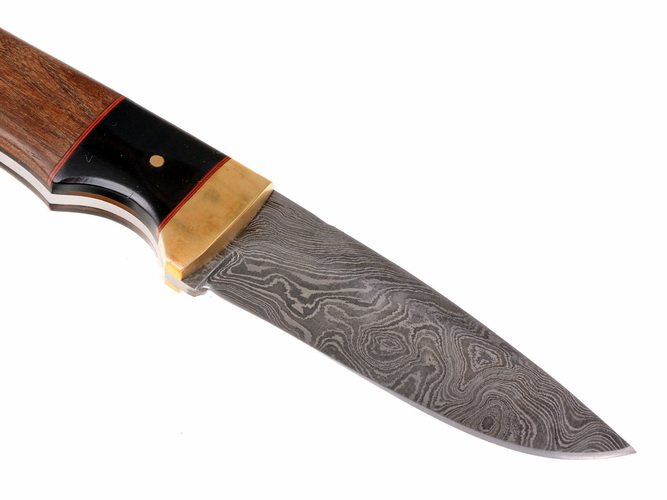 Klinge am Messer verbaut - Beispiel