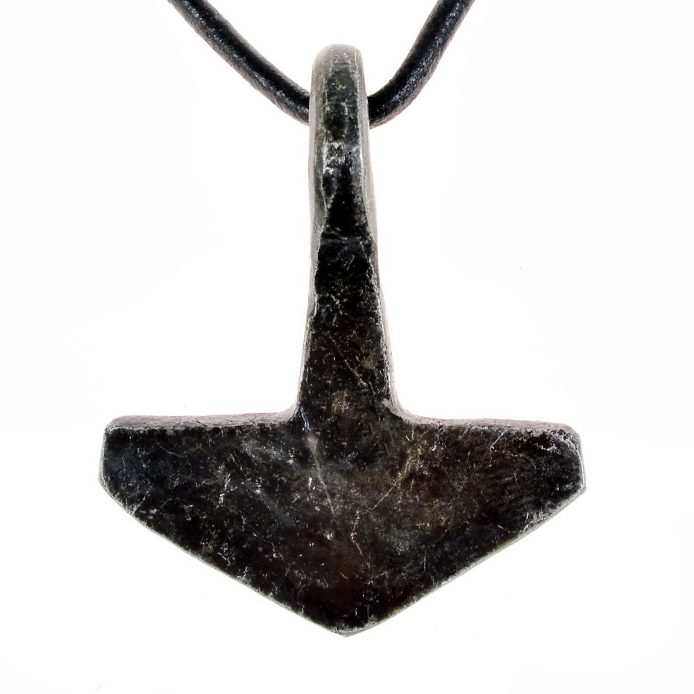 Geschmiedeter Mj�lnir aus Eisen