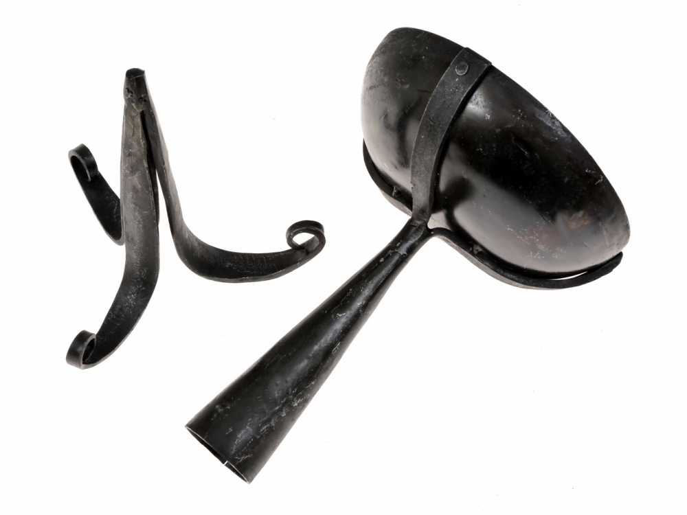 Stand and bowl lamp separately