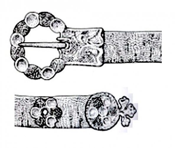 Original buckle and fittings