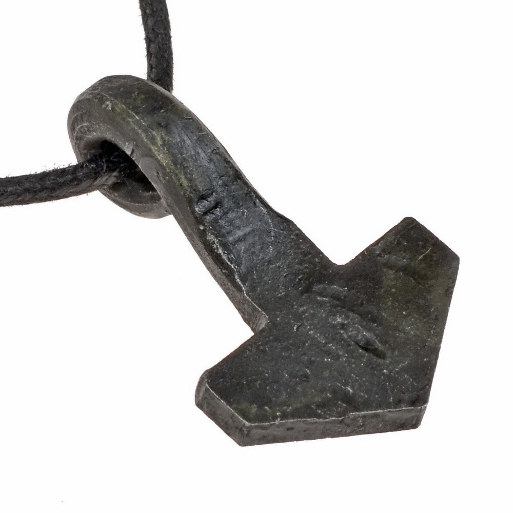 Viking Mj�lnir made from iron