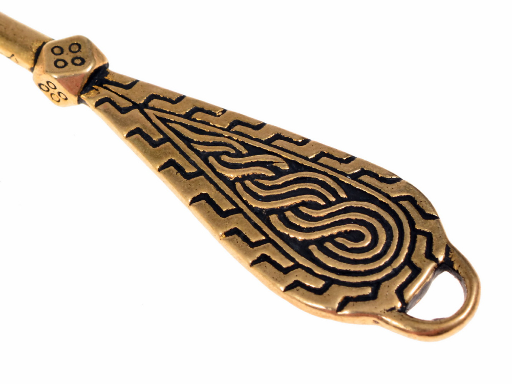 Viking key replica - handle detail