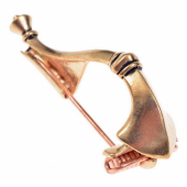 Large strongly profiled fibula