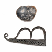 Late medieval fire starter kit - With flint stone