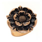 Tudor rose finger ring - bronze